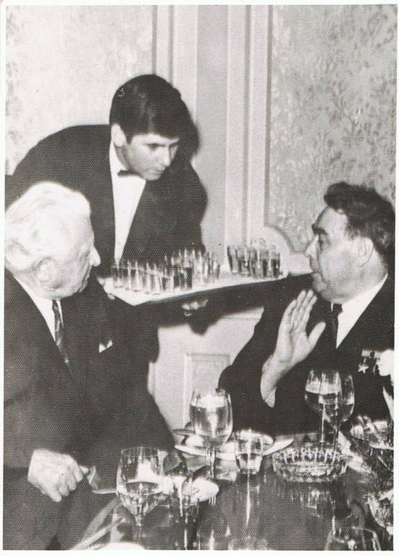 svoboda brežnev carlton 1968.jpg