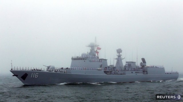 cina-lod-prehliadka-torpedoborec-clanokW.jpg