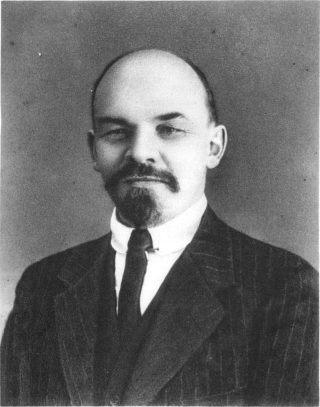 Lenin_in_Switzerland.jpg